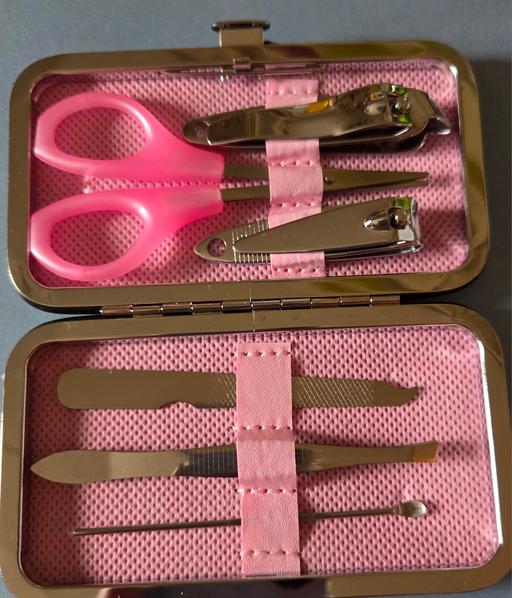 Buy & Sell Acol Thanet - Photos for NAIL CARE SET (NEW)
