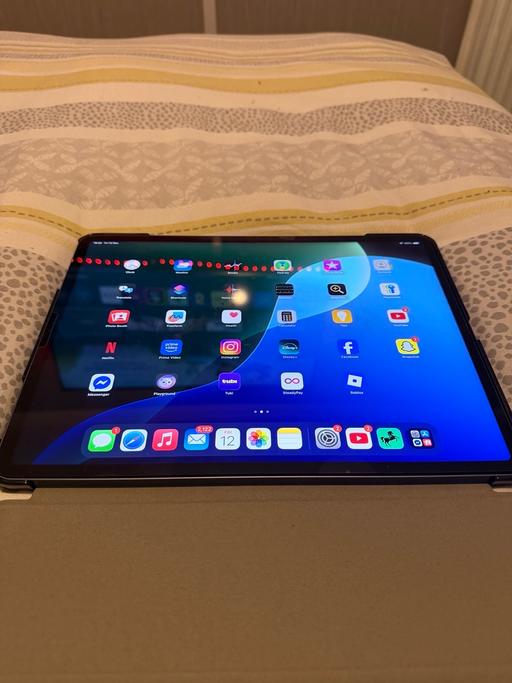 Buy & Sell Hillington Park Renfrewshire - Photos for iPad Pro 12.9 128g