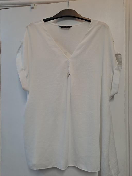 Buy & Sell Park Hill Sheffield - Photos for women's blouse