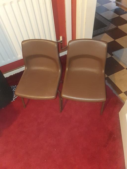 Buy & Sell Pensnett Dudley - Photos for 2 Brown , Metal & Hard Plastic School Chairs,