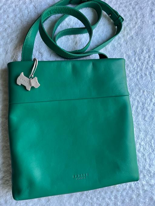 Buy & Sell Dartford Kent - Photos for Small/Medium Radley Leather handbag