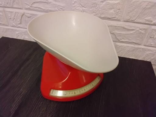 Buy & Sell Yardley Birmingham - Photos for vintage salter 1960s kitchen scales red 