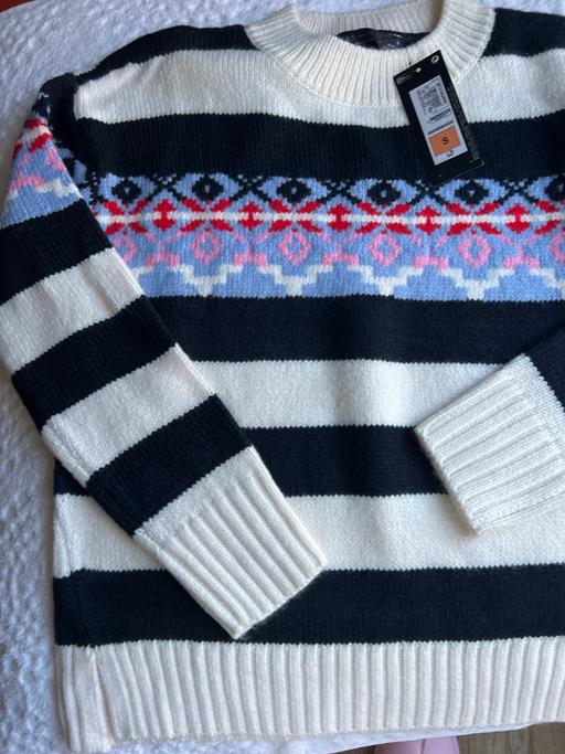 Buy & Sell Dartford Kent - Photos for M&S brand new jumper size Small