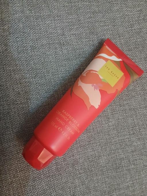 Buy & Sell Bradley Fold Trading Estate Bury - Photos for Large Ted Baker Hand Cream New