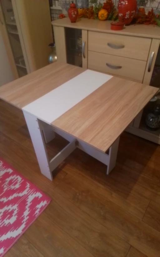 Buy & Sell Swinley Wigan - Photos for AS NEW DROP LEAF TABLE