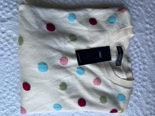 Buy & Sell Dartford Kent - Photos for M&S brand new jumper