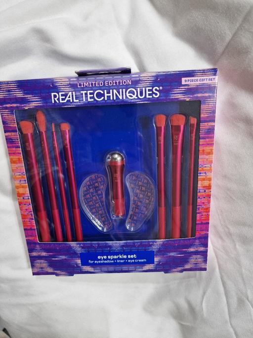 Buy & Sell Crumpsall Manchester - Photos for real Techniques