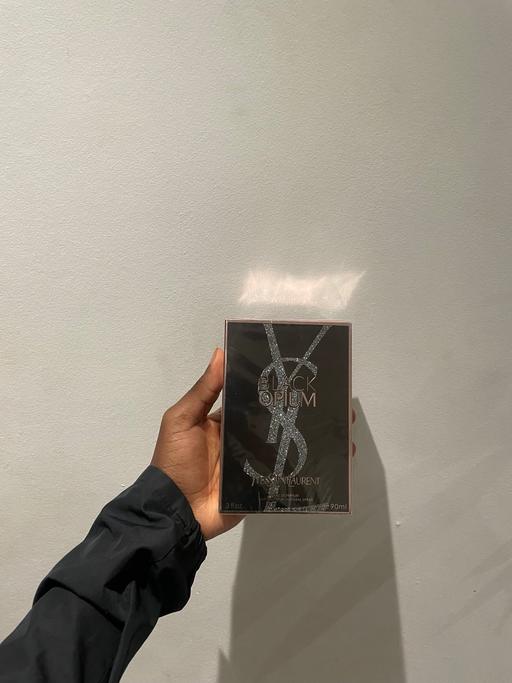 Buy & Sell Romford Havering - Photos for Yves saint Laurent black opium 90ml