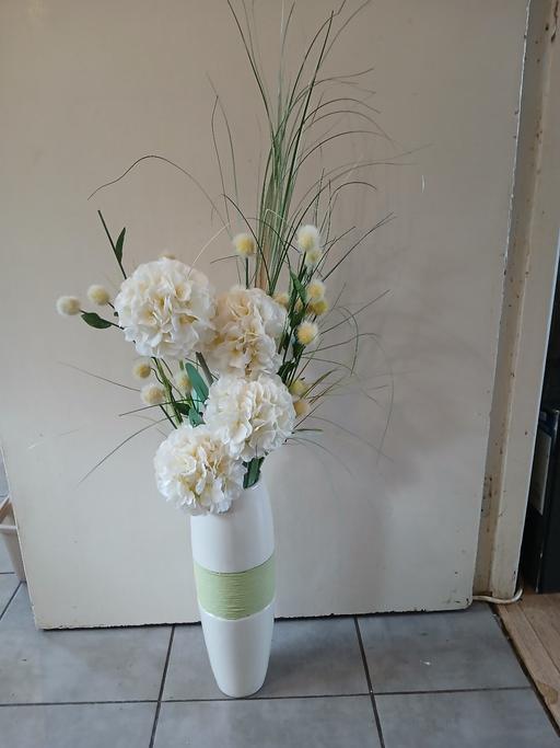 Buy & Sell Selly Oak Birmingham - Photos for Vase & Flowers