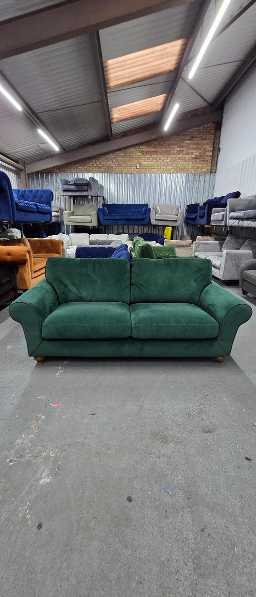 Buy & Sell Cheslyn Hay South Staffordshire - Photos for DFS Evelyn Three Seater
