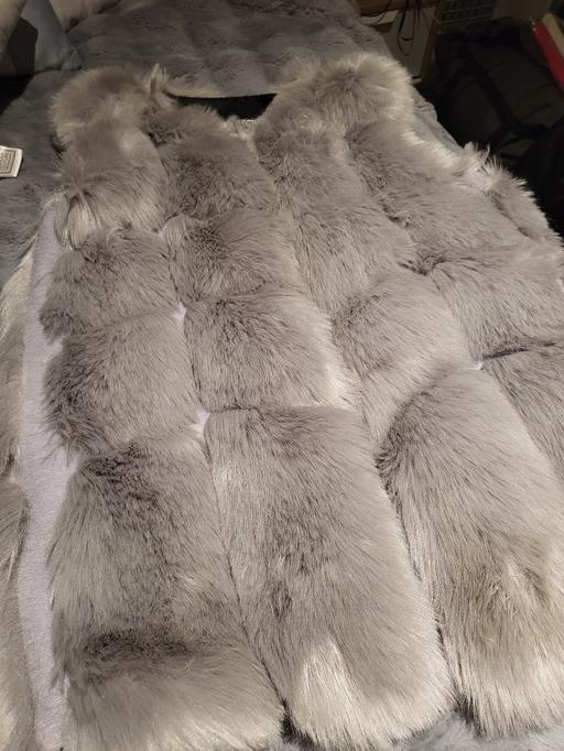 Buy & Sell Archway North London - Photos for faux fur