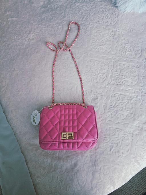 Buy & Sell Newton Doncaster - Photos for Pink quilted style bag..NEW