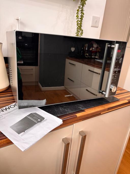 Buy & Sell Torbay Devon - Photos for Kenwood - 25l Silver Conventional Microwave