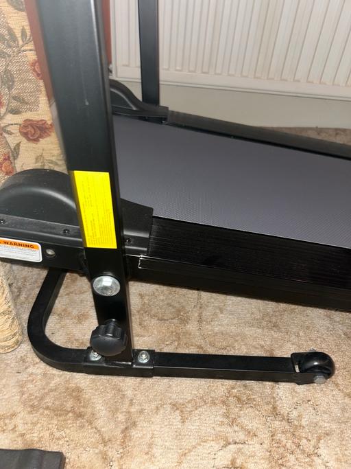 Buy & Sell Addington Village Station South East London - Photos for Opti Folding Manual Treadmill