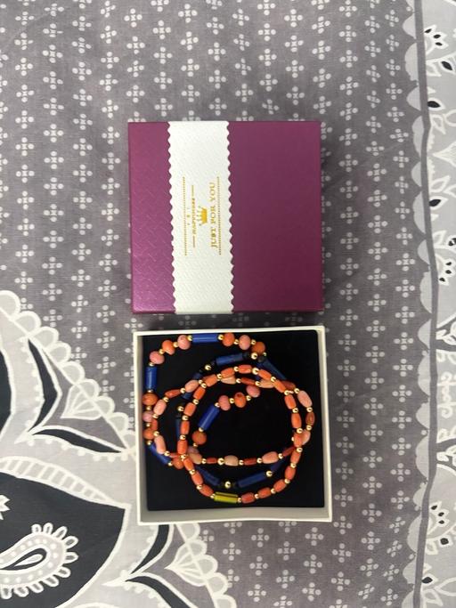 Buy & Sell - Photos for 4 Handmade Coral and Segi African bracelet