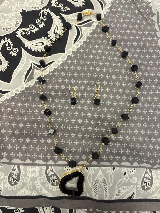 Buy & Sell - Photos for Handmade Black and Gold Jewellery set
