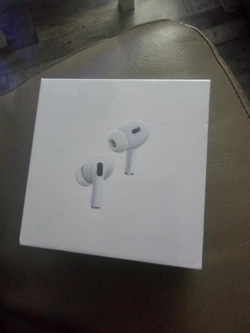 Buy & Sell Gledhow Leeds - Photos for Air pod gen 2