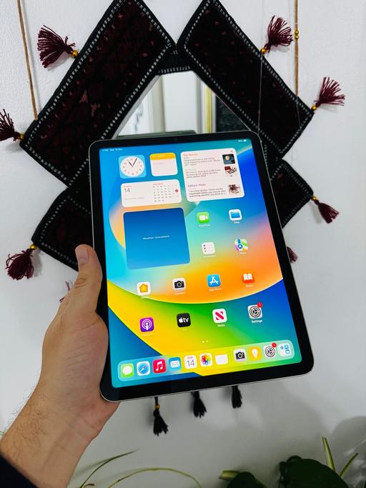 Buy & Sell Balsall Heath Birmingham - Photos for Apple iPad Air 4th Gen Great Condition