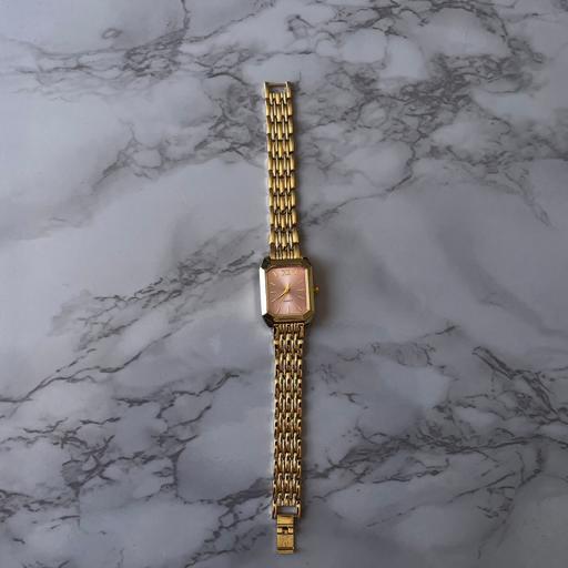 Buy & Sell High Wycombe Buckinghamshire - Photos for Pink and Gold Quartz Watch