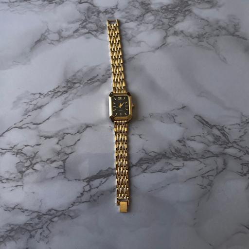 Buy & Sell High Wycombe Buckinghamshire - Photos for Black and Gold Quartz Watch