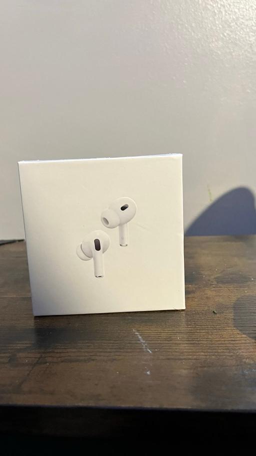 Buy & Sell Wolverhampton West Midlands - Photos for Apple AirPods Pro 2nd gen