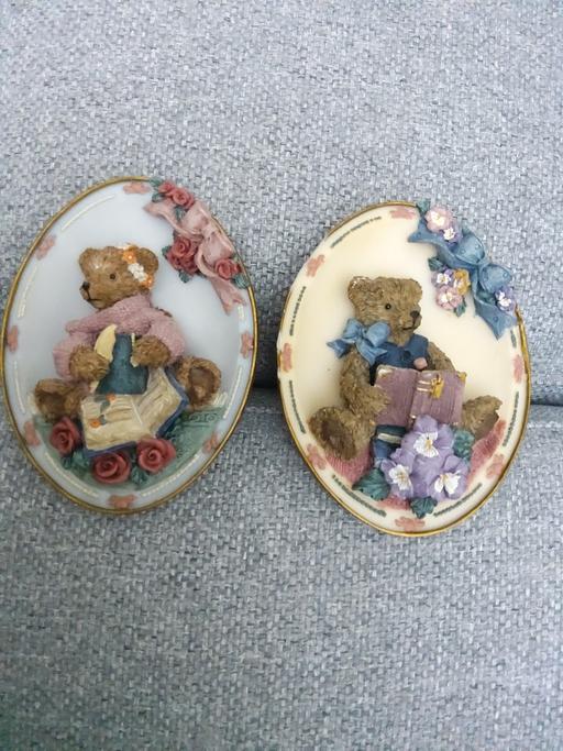 Buy & Sell Cradley Heath Sandwell - Photos for 2 x bear plaques