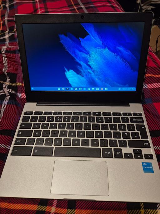 Buy & Sell Cwmbwrla Swansea - Wales - Photos for chrome book