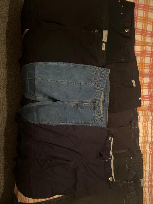 Buy & Sell Gravesend Gravesham - Photos for Jeans & trousers (7 pairs)