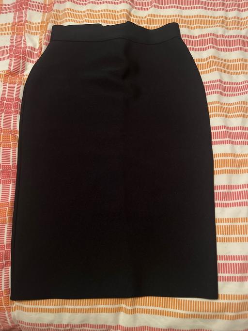 Buy & Sell Gravesend Gravesham - Photos for Elastic V-con skirt