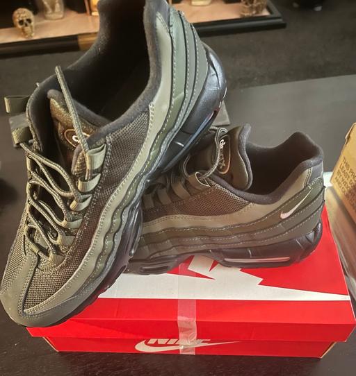 Buy & Sell Walton Liverpool - Photos for Nike air max 95 trainers