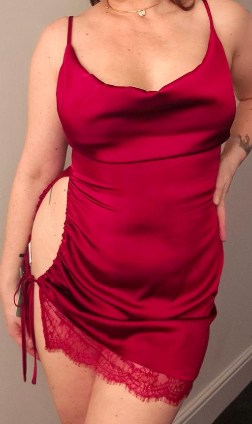 Buy & Sell Romford Havering - Photos for Burgundy Satin Slip Dress with Adjustable Sid