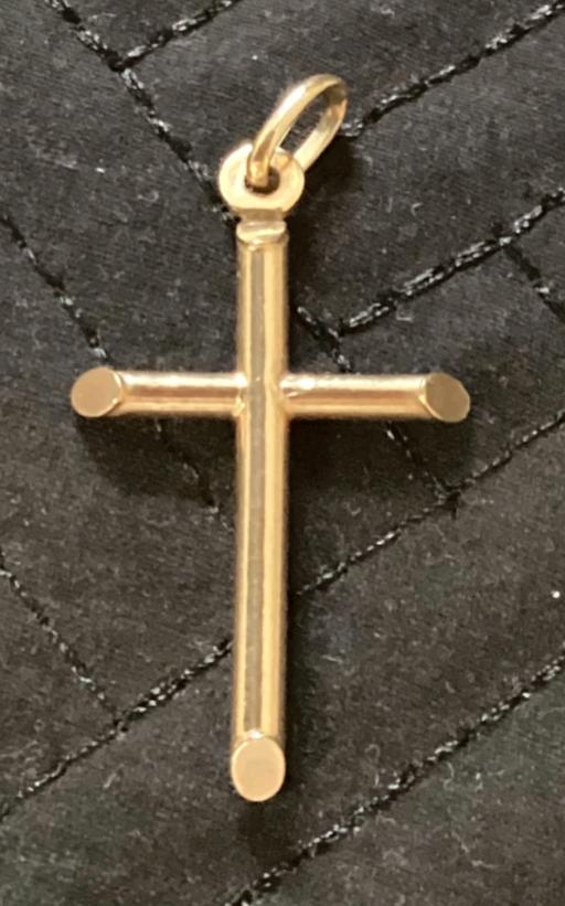 Buy & Sell Horwich Bolton - Photos for 9ct Small 3cm Cross