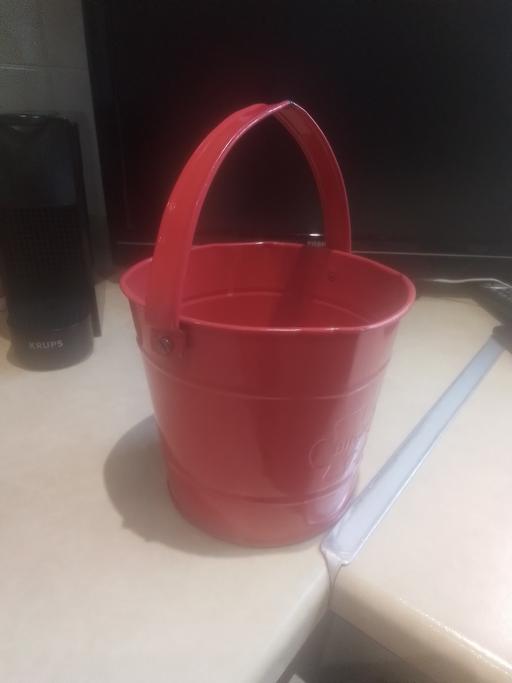 Buy & Sell Aldridge Walsall - Photos for RED XMAS BUCKET