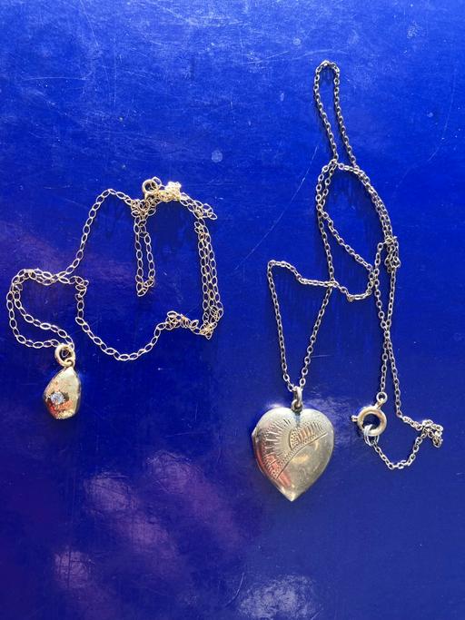 Buy & Sell Yeovil Somerset - Photos for act gold nugget & silver heart locket 375