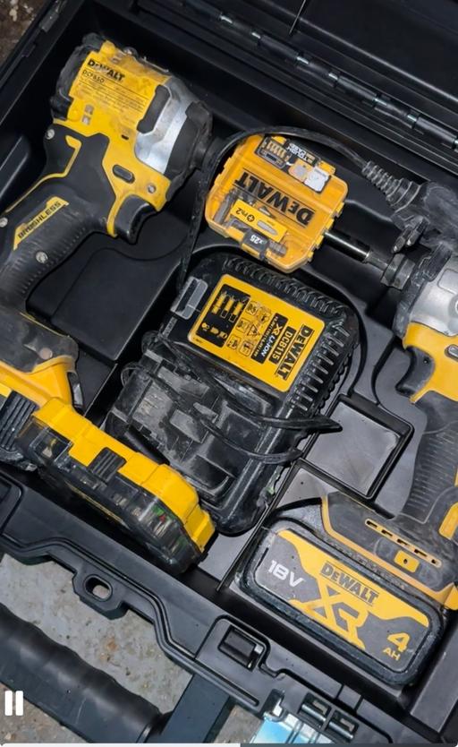Buy & Sell Romford Havering - Photos for Dewalt drill set