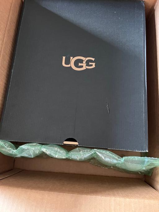 Buy & Sell Birchills Walsall - Photos for New Boys/men’s boots Ugg size 7