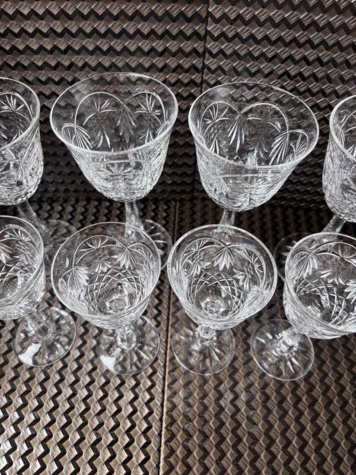 Buy & Sell White City West London - Photos for Set of vintage crystal glasses (8)