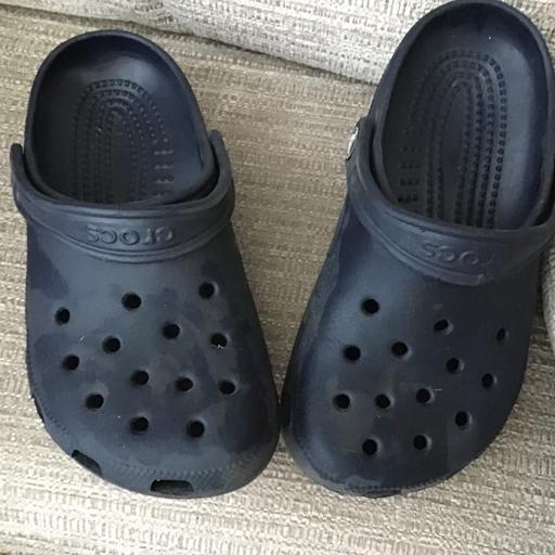 Buy & Sell Essington Wolverhampton - Photos for Crocs size 2