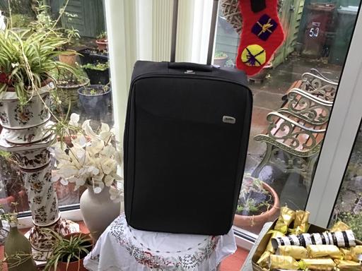 Buy & Sell Essington Wolverhampton - Photos for Antler suitcase