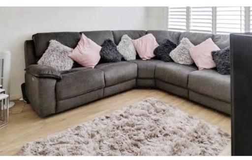Buy & Sell Brentwood Essex - Photos for Corner sofa