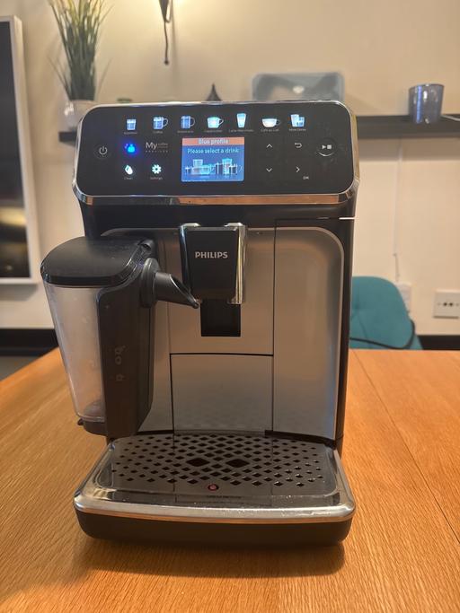 Buy & Sell Kingsbury North West London - Photos for Philips Coffee Machine bean to Coffee 5400 S