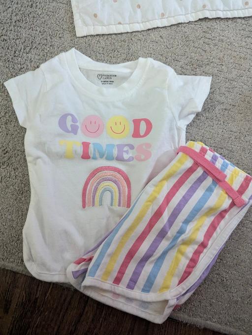 Buy & Sell Weoley Castle Birmingham - Photos for 9-12 months baby girls t-shirt and shorts