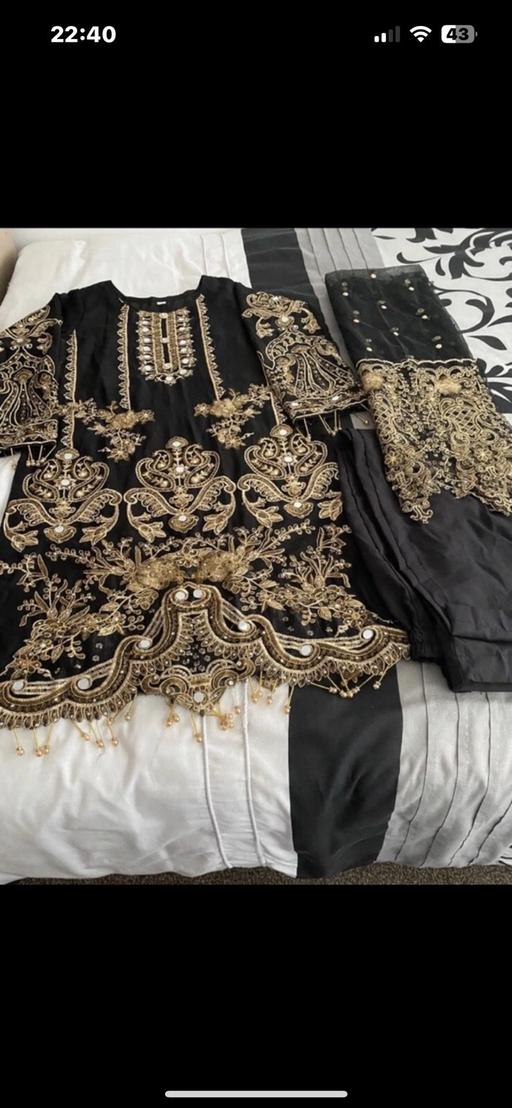 Buy & Sell Manchester City Centre Manchester - Photos for New Pakistani/indian women’s 3 piece outfit