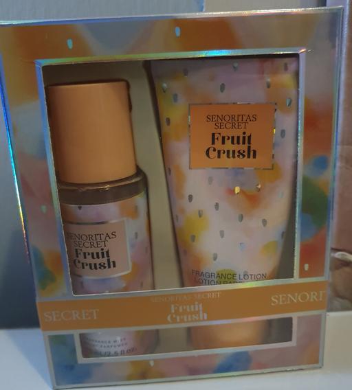 Buy & Sell Yardley Wood Birmingham - Photos for BODY MIST & LOTION GIFT SET