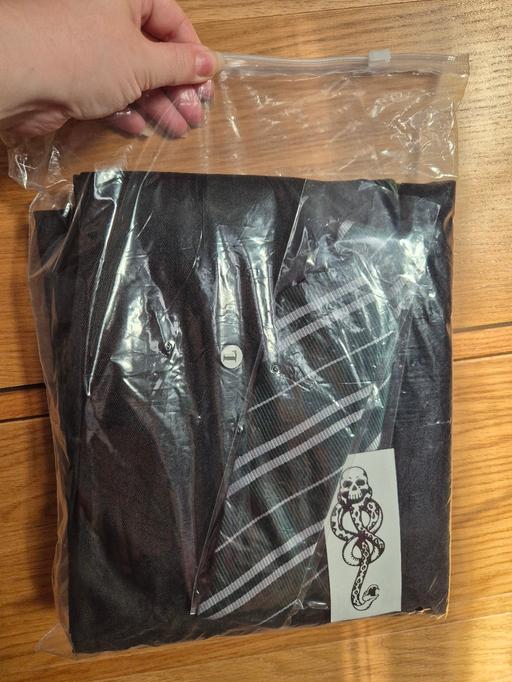 Buy & Sell Crumpsall Manchester - Photos for new Harry Potter Themed Cloak With Tie
