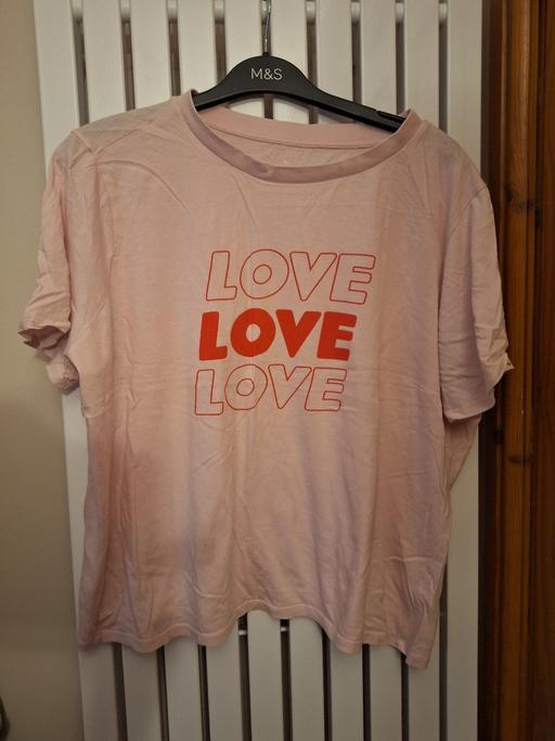 Buy & Sell Ettingshall Park Wolverhampton - Photos for Love love love tshirt size 18-20