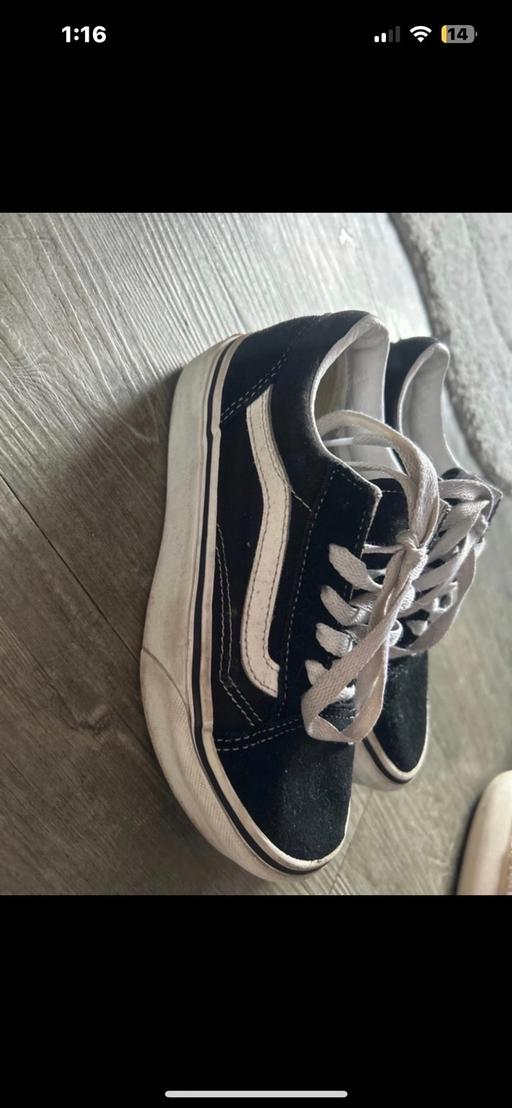 Buy & Sell Bells Mill Dudley - Photos for Wedge vans size 1-5