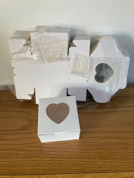 Buy & Sell Sedgley Dudley - Photos for Cupcake boxes