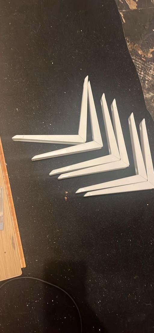 Buy & Sell Walworth South East London - Photos for Brackets and shelves