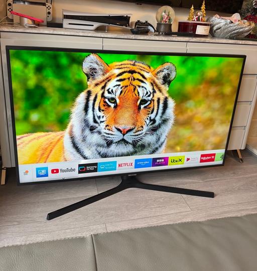 Buy & Sell West Bromwich Sandwell - Photos for Samsung 50 inch 4K Ultra HD Smart TV